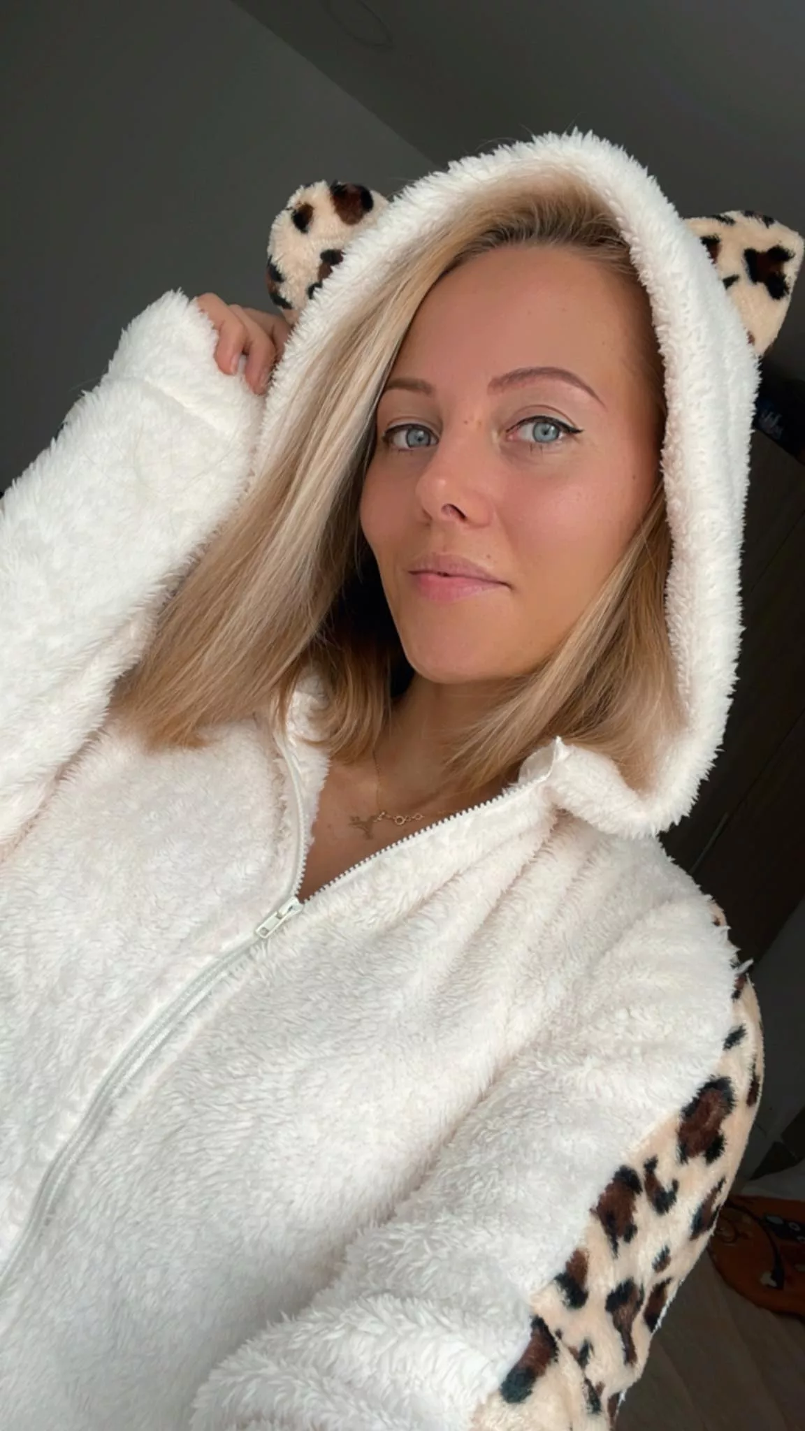 Can you guess where I am from? 😊 posted by sagittarinaofficial