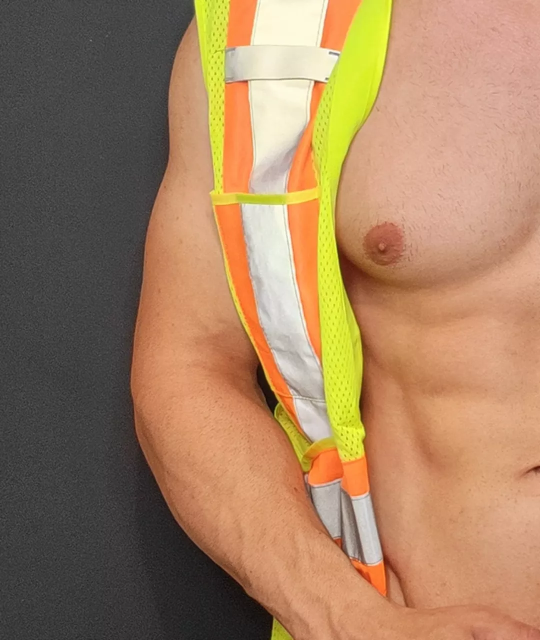 Do you like your man big 😏💪🏼..? posted by John_fitness91