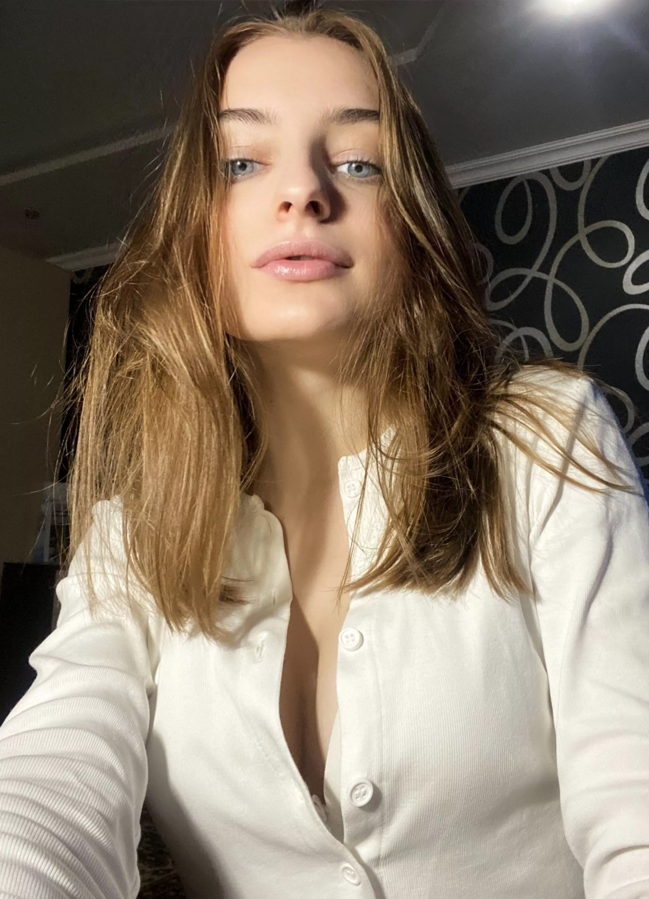 Do you want to touch posted by rosy_xox