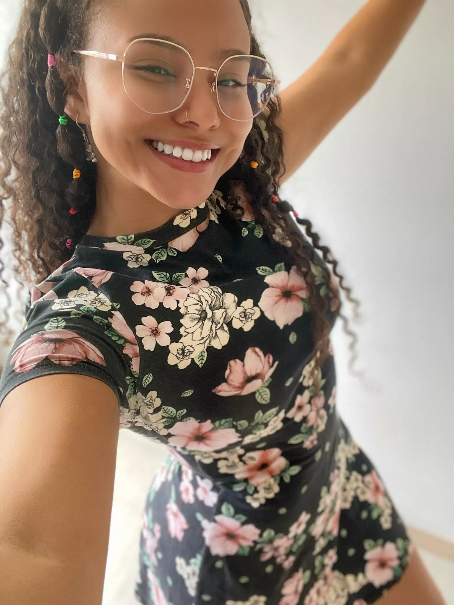 [f18] My favorite flowery dress ever! posted by ILoveSmilinggBack