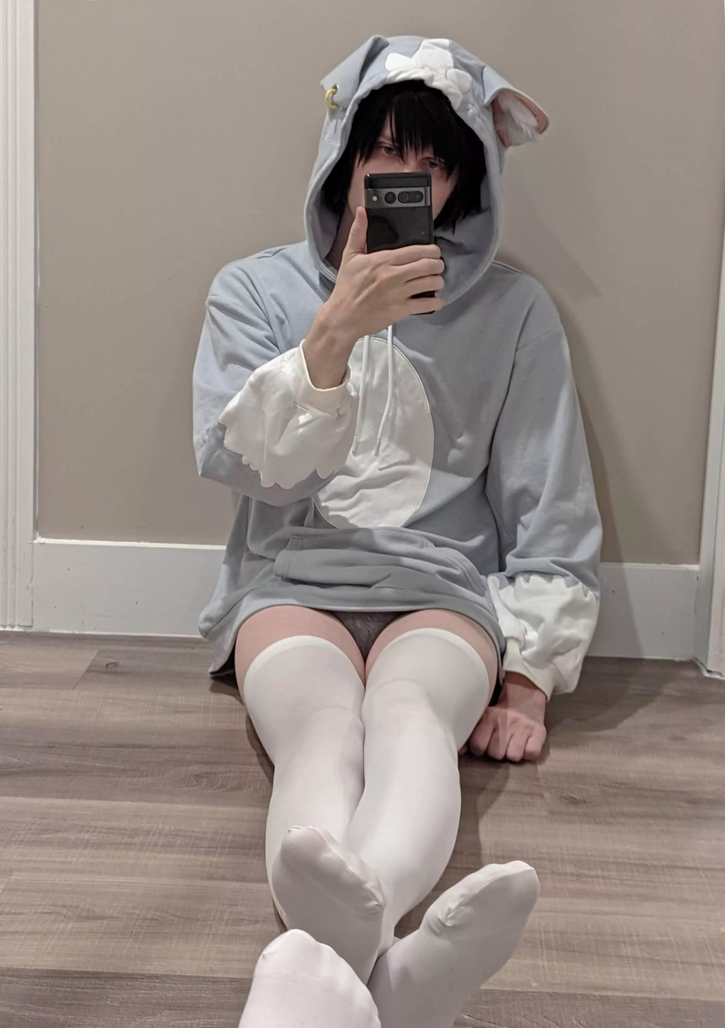 Femboy Friday 🤍 posted by RixuRain