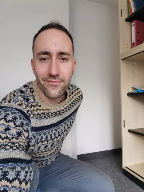 good morning, looking forward to the weekend? by Several-Tie6688