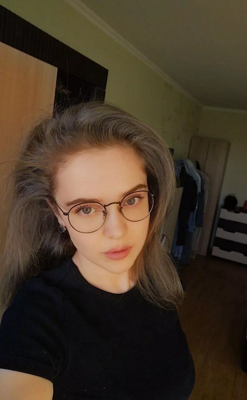 Have a great weekend posted by Curly_witch