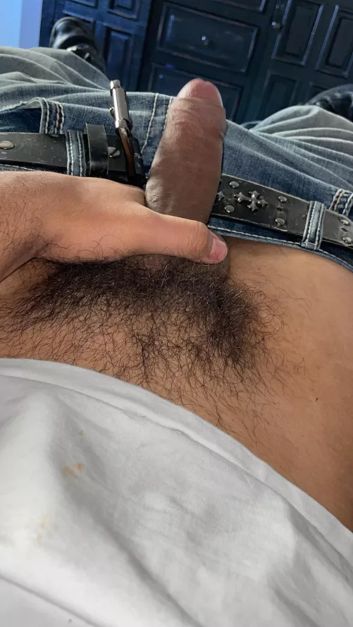 HMU 🫣 by Far_Delivery_6220