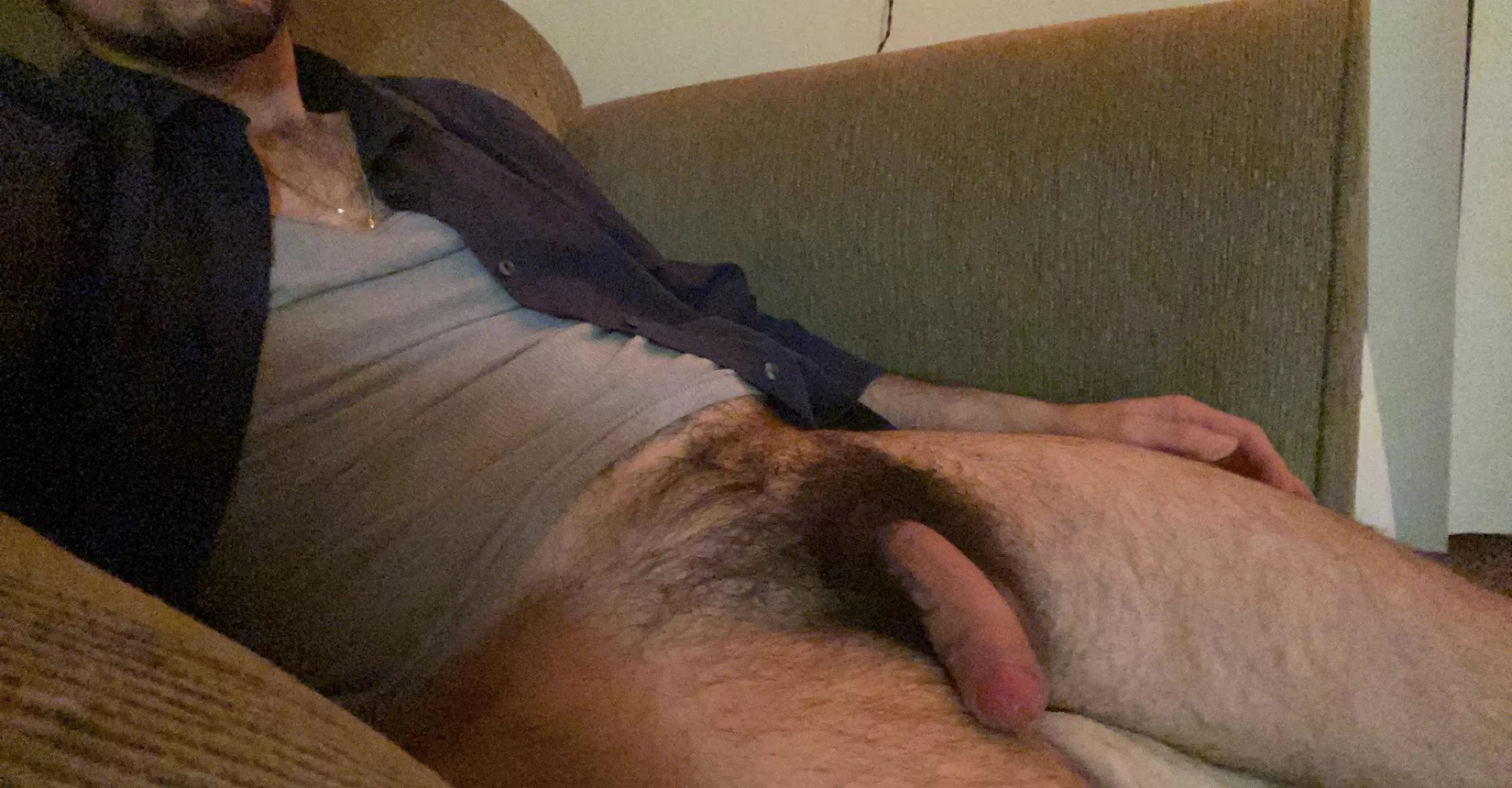 Hope my bush isn’t too big for you bro (25) posted by kyleaddams