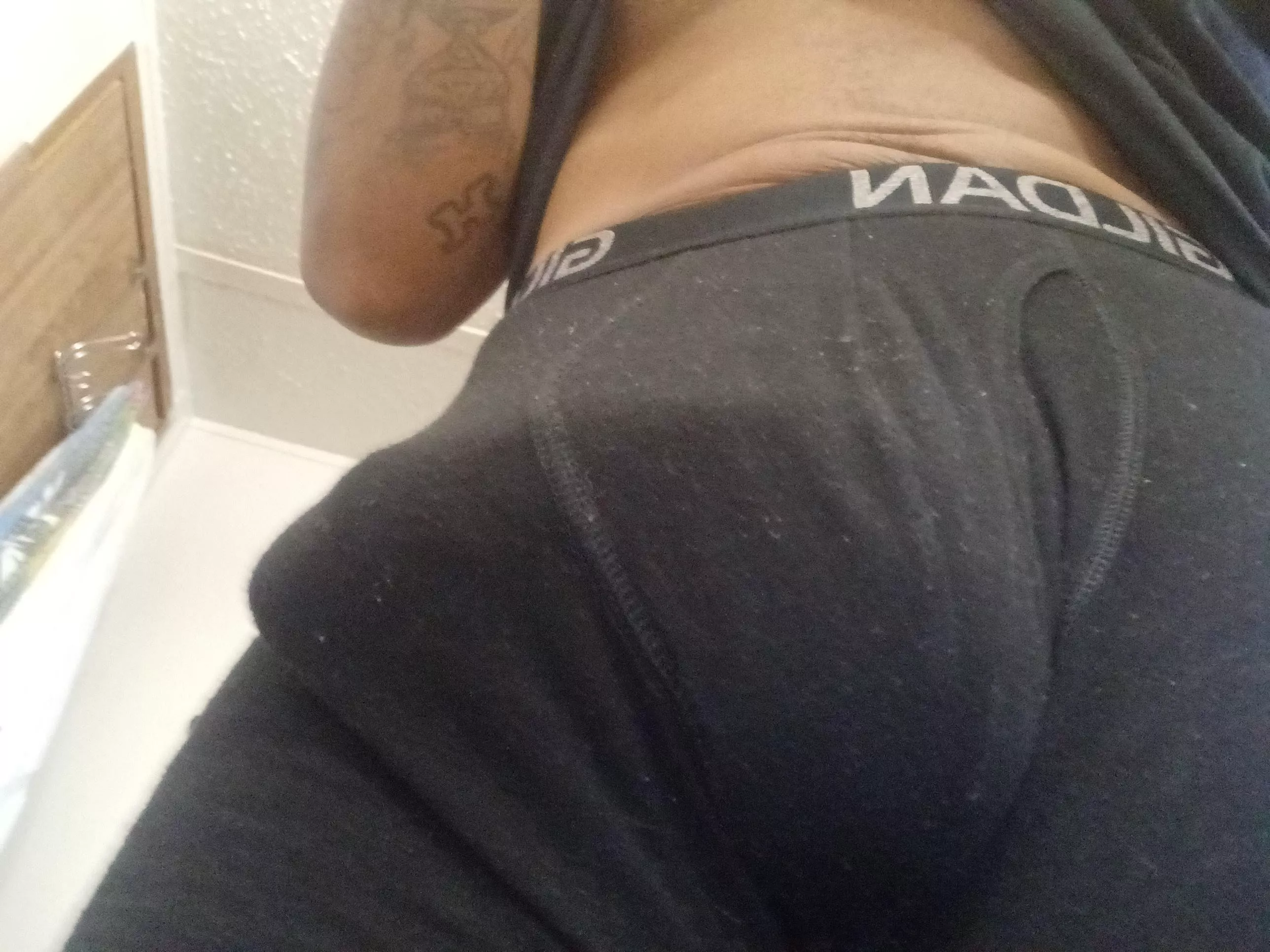 I gotta pee really badly 😫 posted by Tiny_Exchange_4829