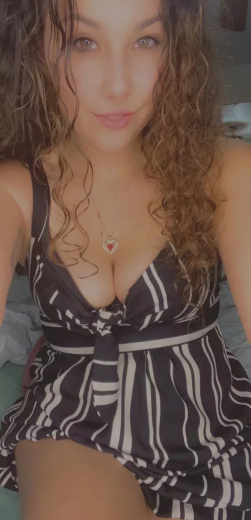 I love a cute little dress on me by pinkduchess