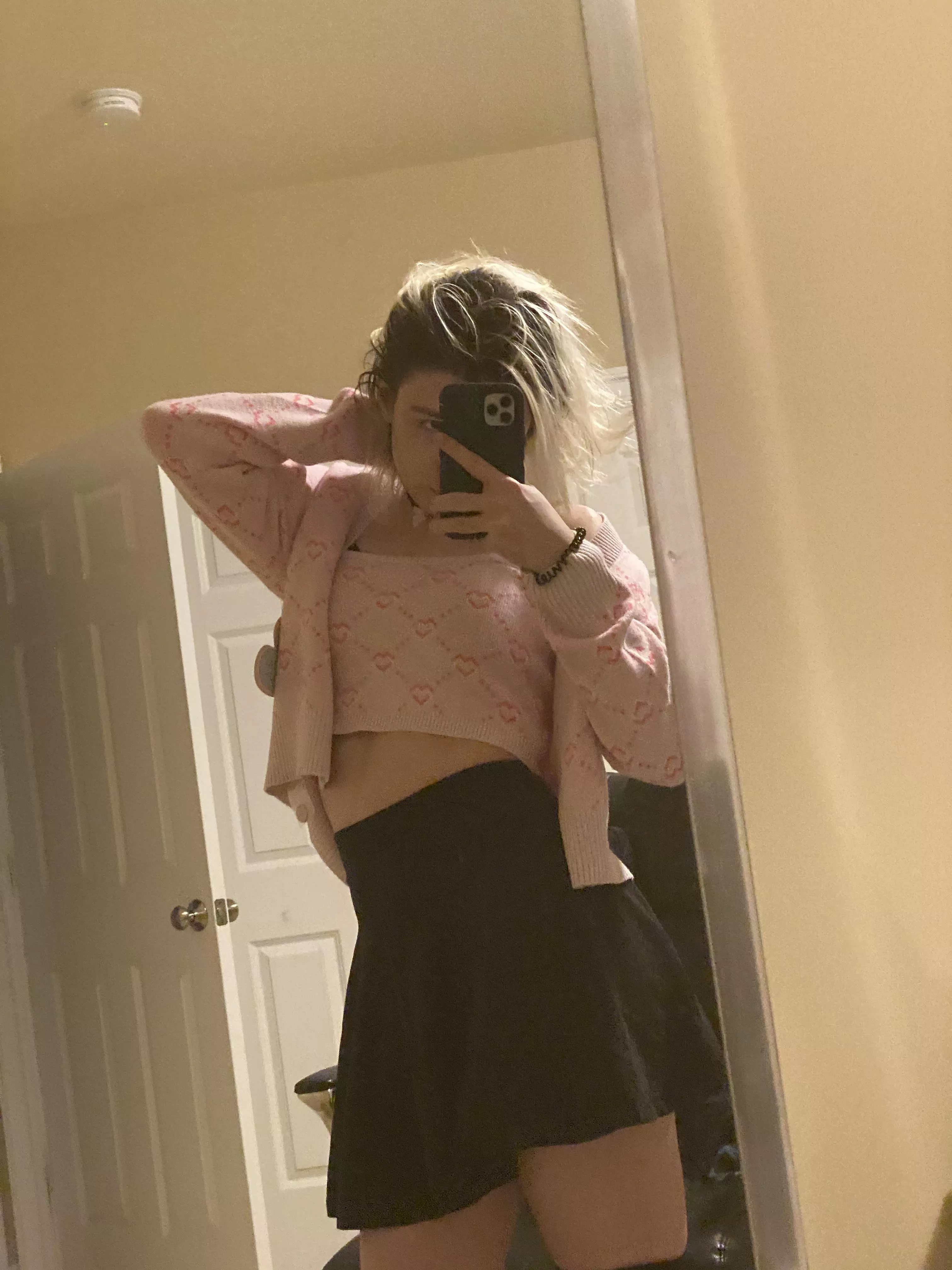 Late Valentines post! I’ve never had one <\3 posted by AzureSlate