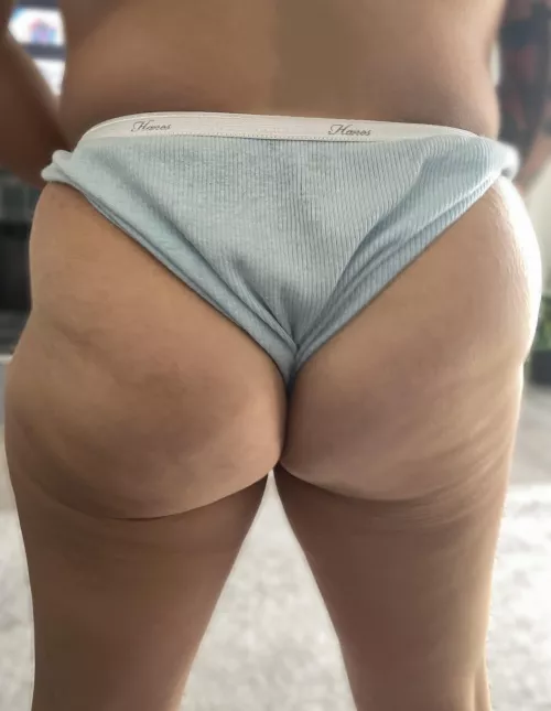 Love pulling them up like this by hairyfuncpl