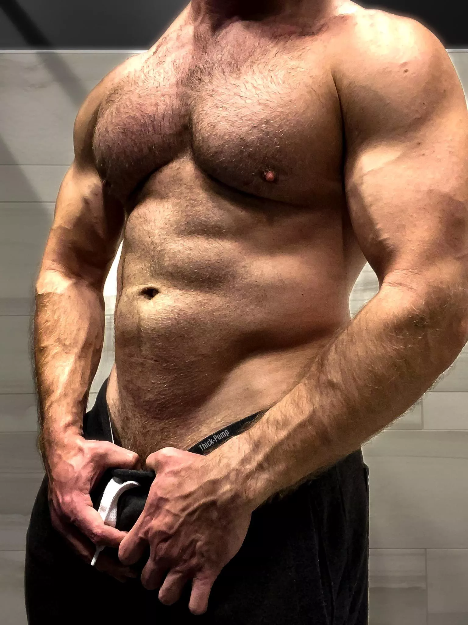 Nothing better than a nice thick pump 🥩 posted by thick-pump