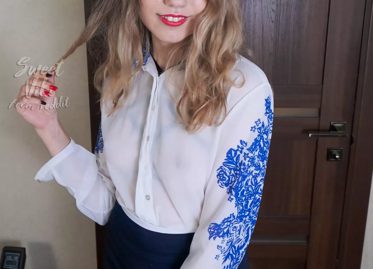 omg look at that nipple posted by SweetViki