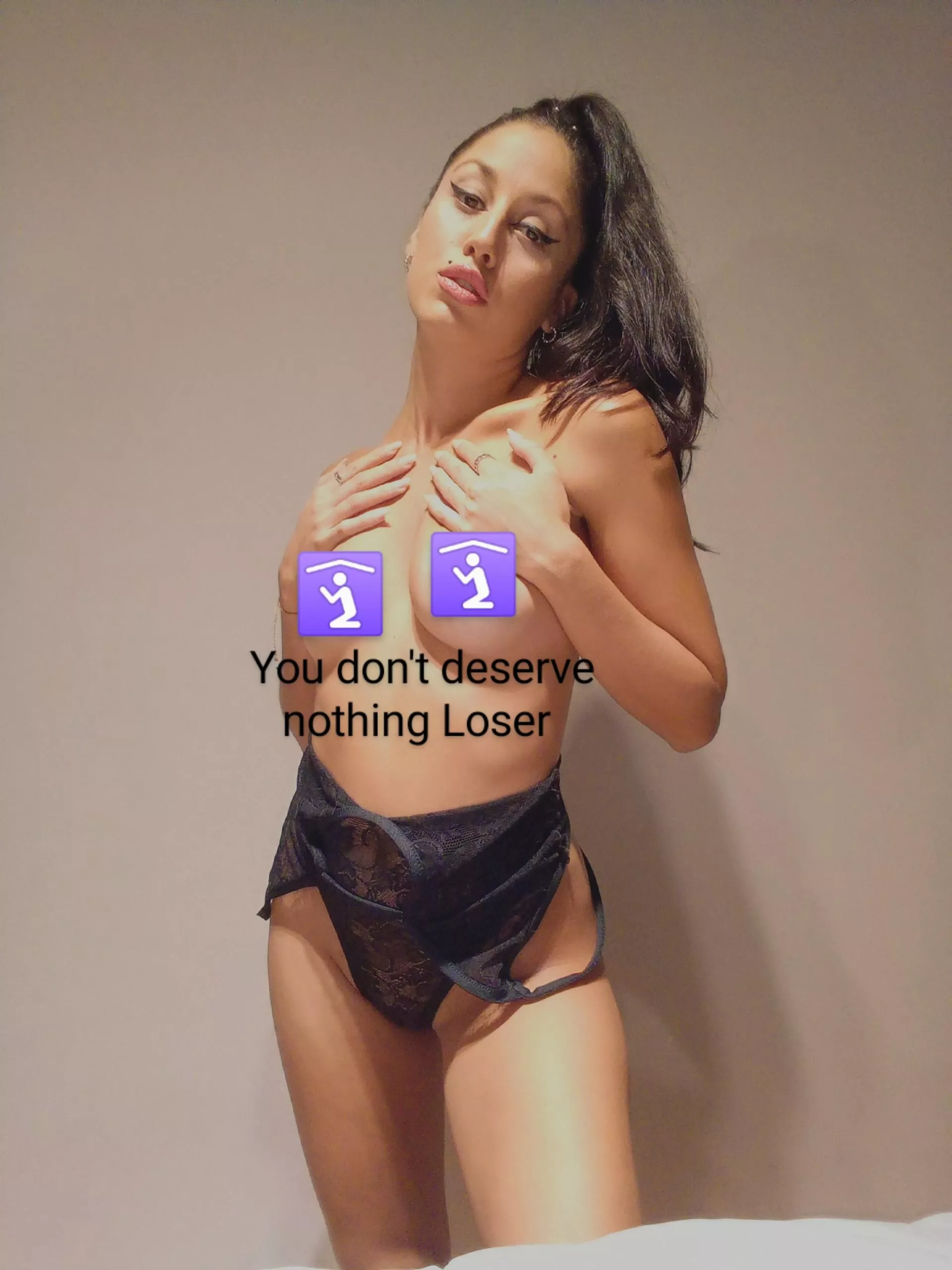 on your knees and kiss my feets posted by loletlolita