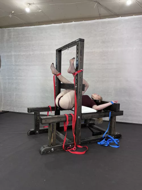 Play with me pleaseee by Katsart