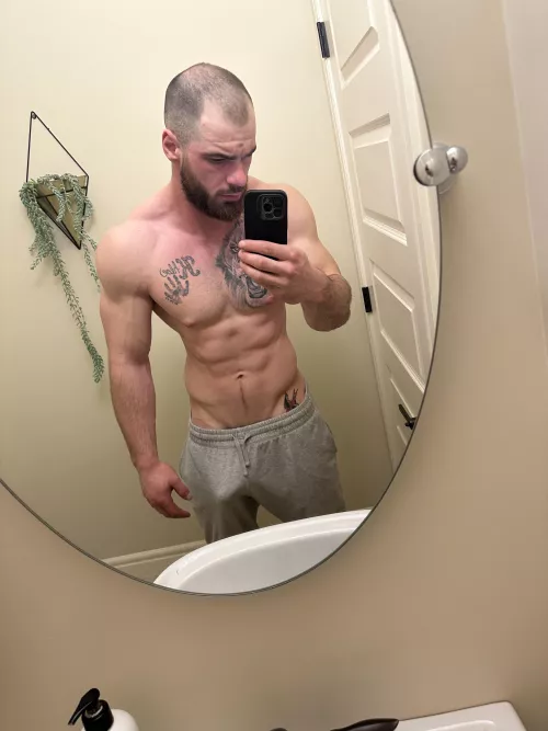 See you at the gym? by Dangerous-Deal-6018