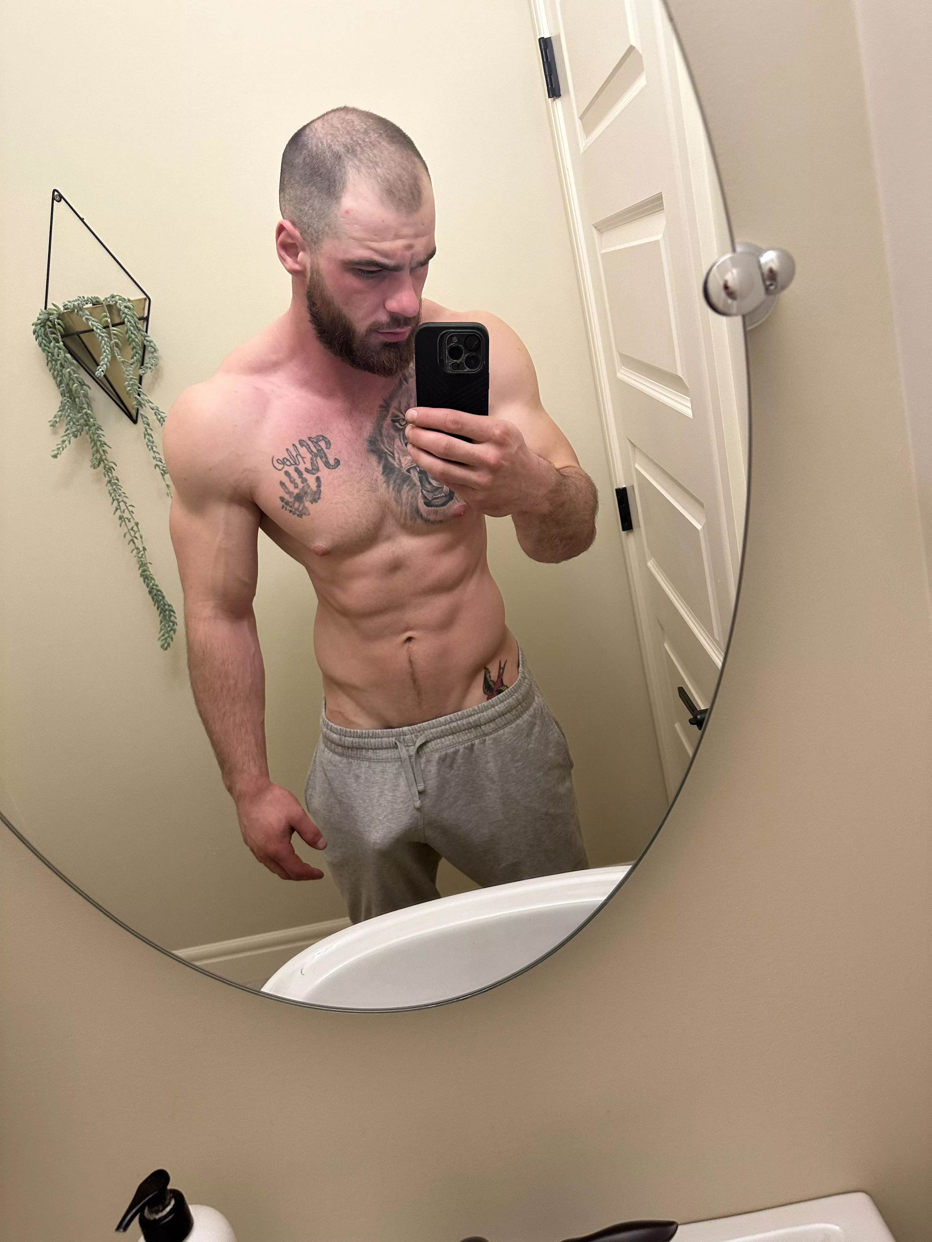 See you at the gym? posted by Dangerous-Deal-6018