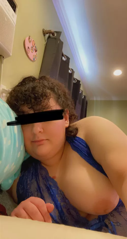 Sorry it slipped 🤭 by xioxy_