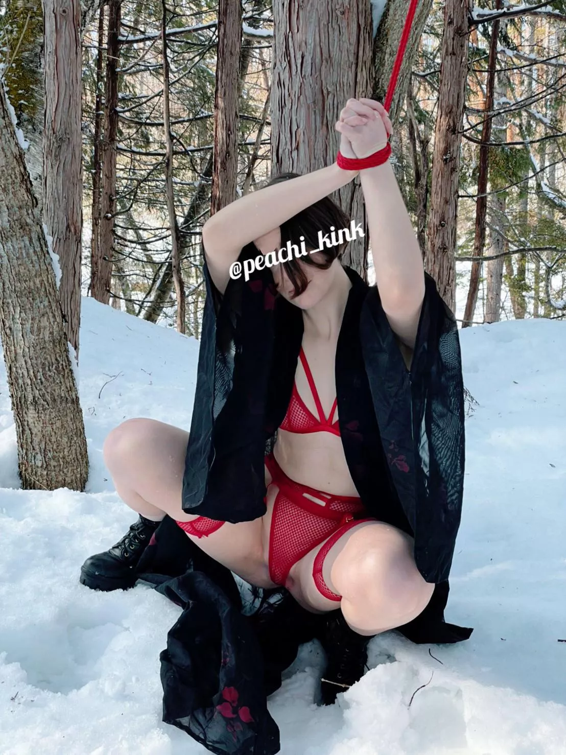 Stuck in the snow! Would you help me? posted by Peachi_kink