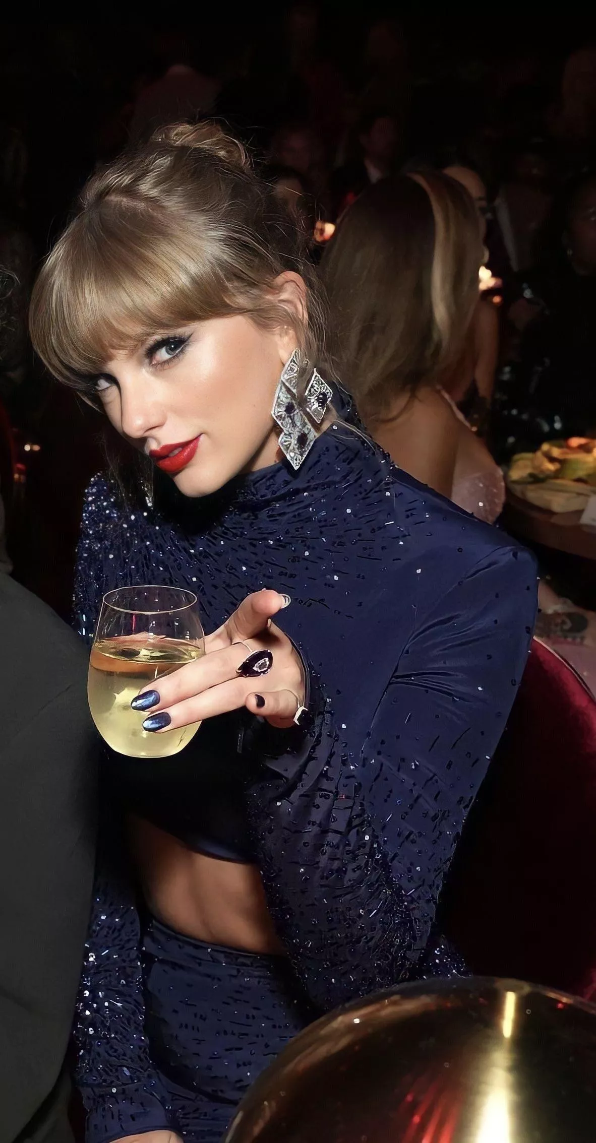 Taylor Swift posted by painefinalfantasy