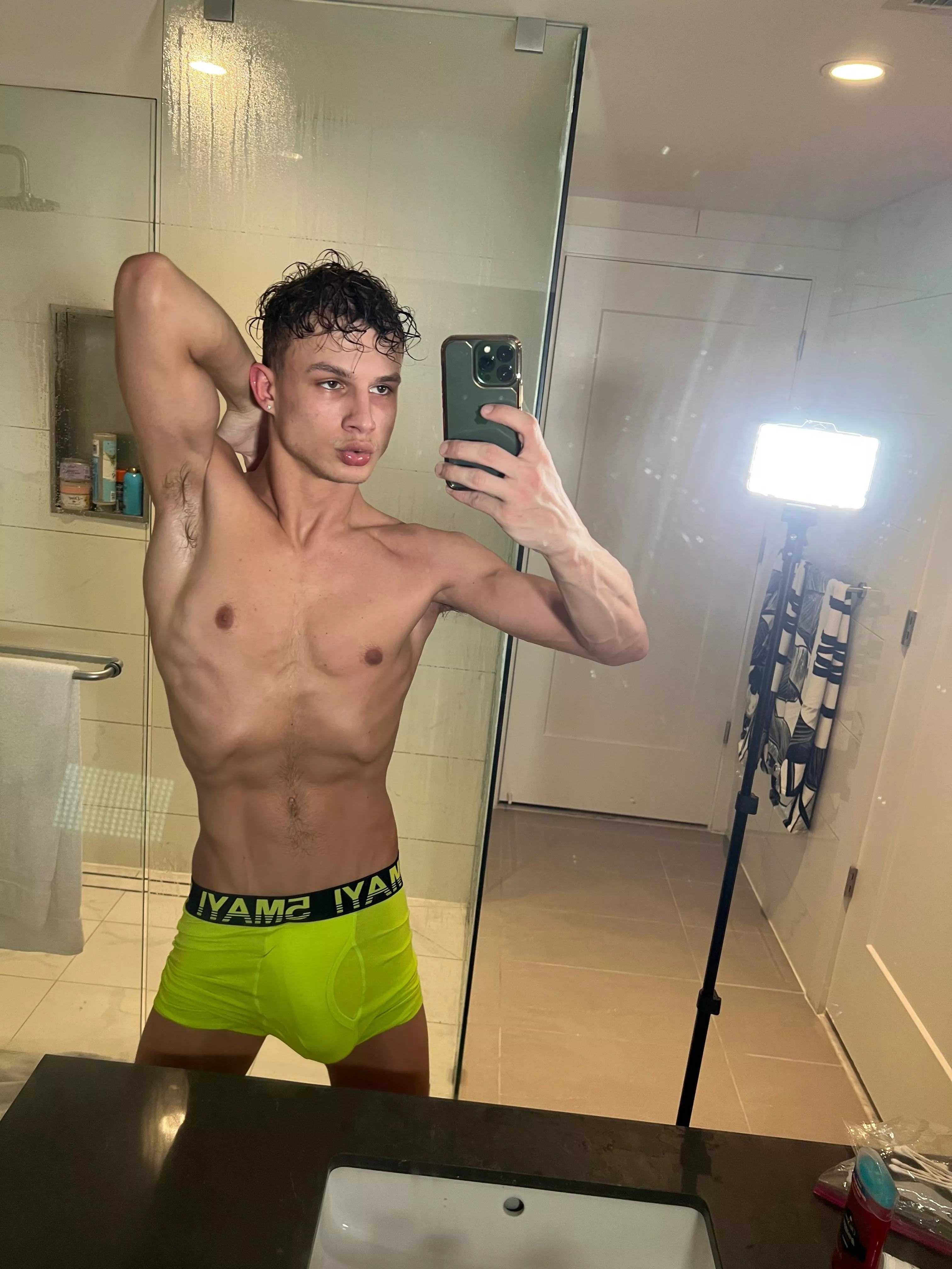 these briefs are so tight posted by goodluckgeniee