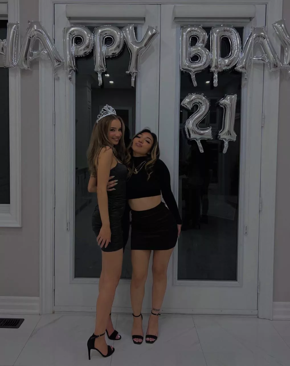 Which one posted by thibauted