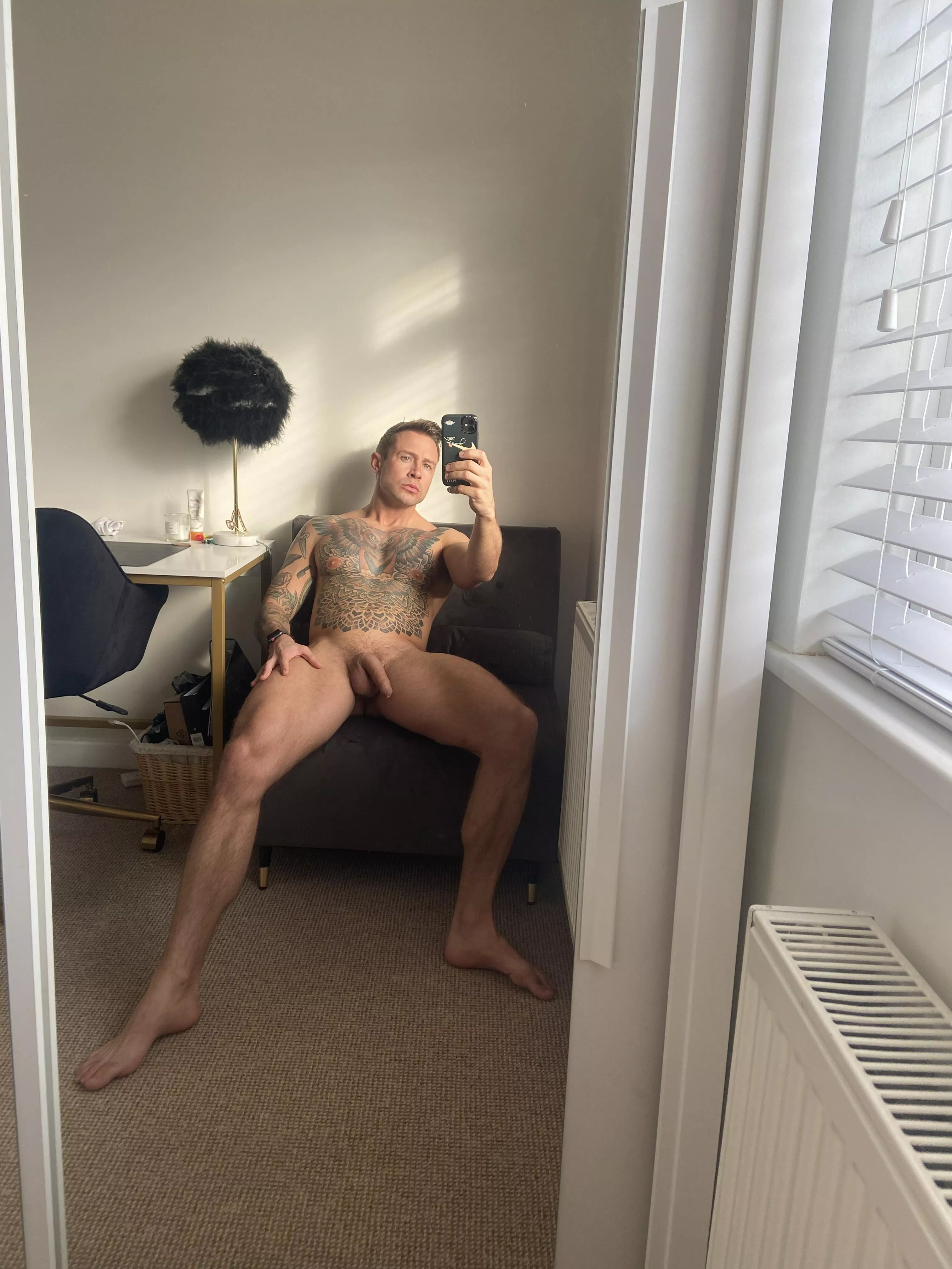 Who’s going to serve daddy and his cock? posted by Relevant-Roof-1752