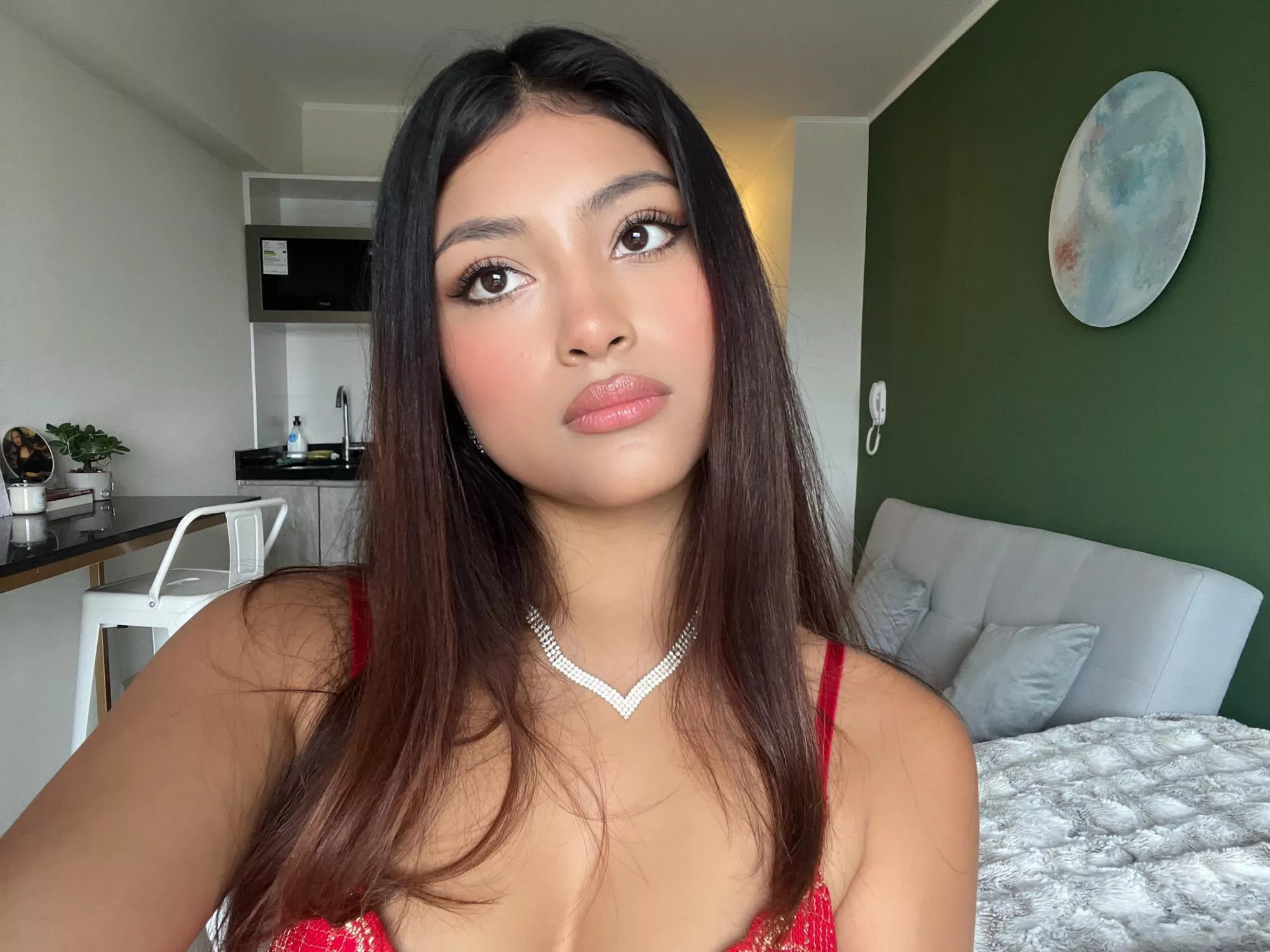 Would you kiss me? posted by Ale_bebarmy