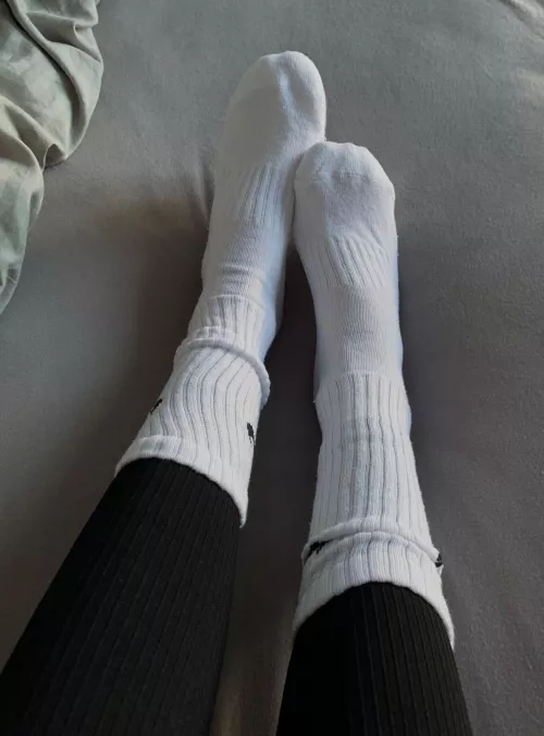 You’d do anything to taste my sweaty gym socks by Lauraaalove