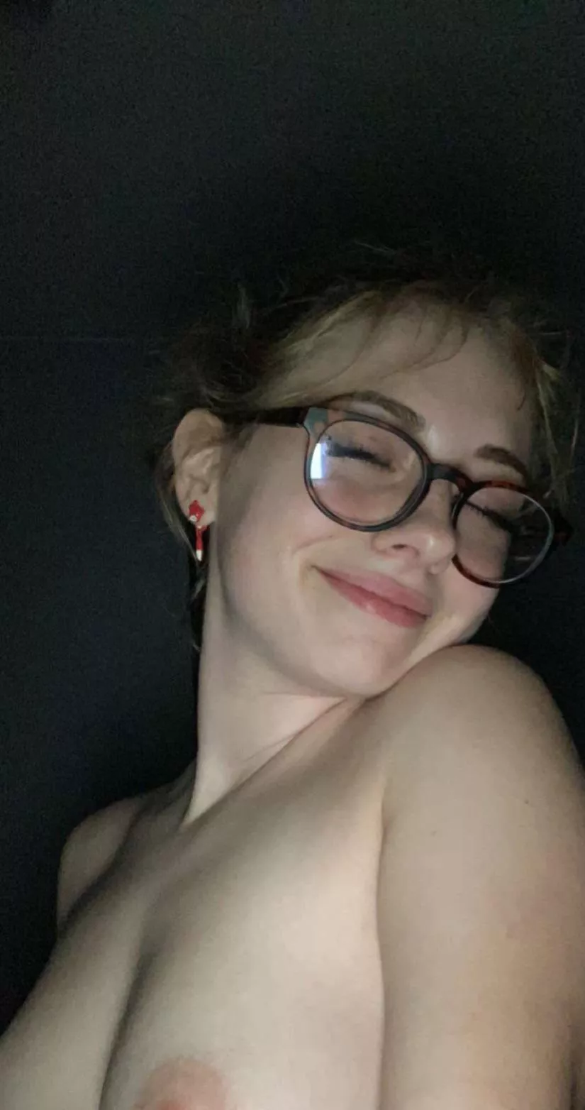 18F Let’s play a game 😘 posted by Tayraycontent69