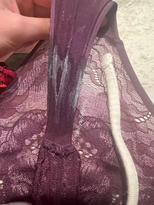 A combination of thinking about you & working out makes my pussy drip 🤭 [f] by Emilys_Secrets