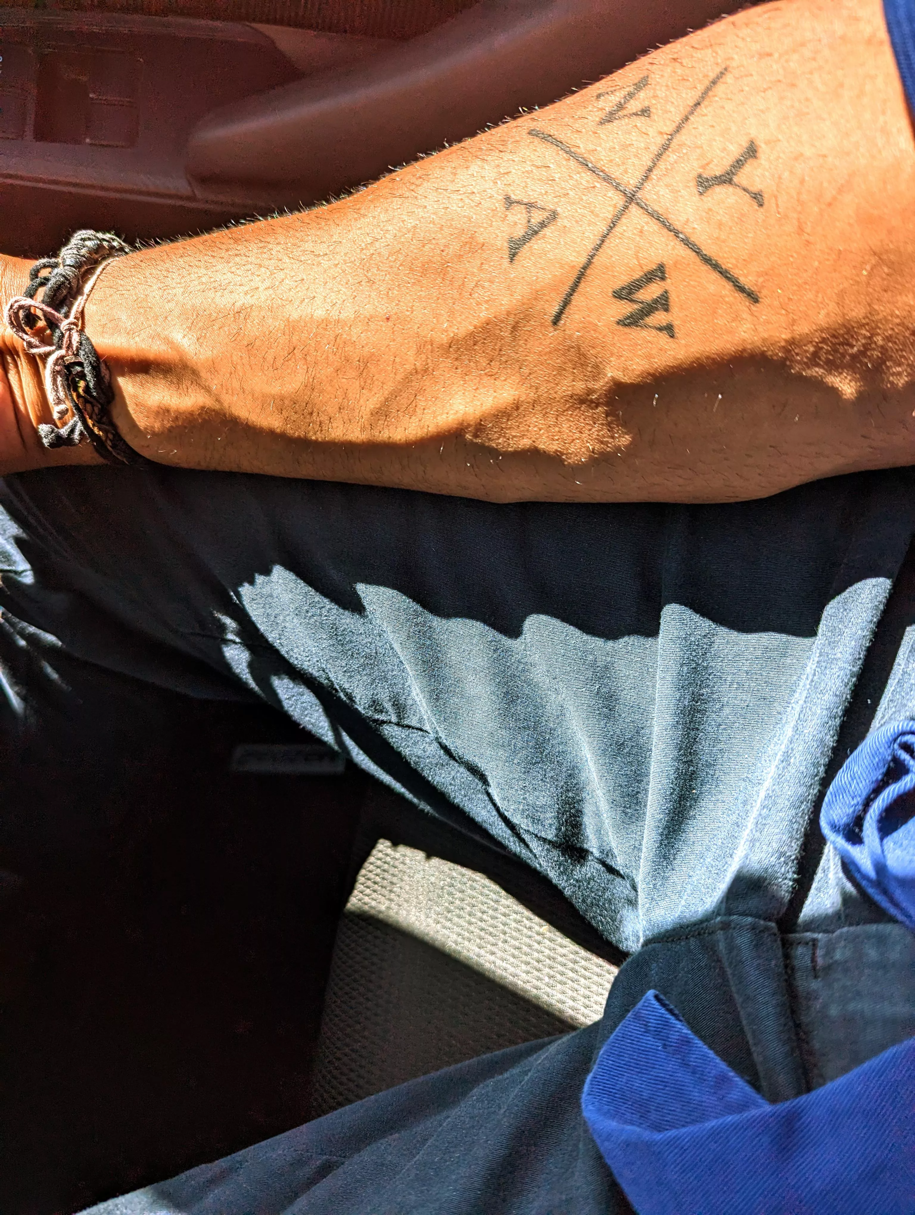 Bored in traffic posted by jucyfrysbil