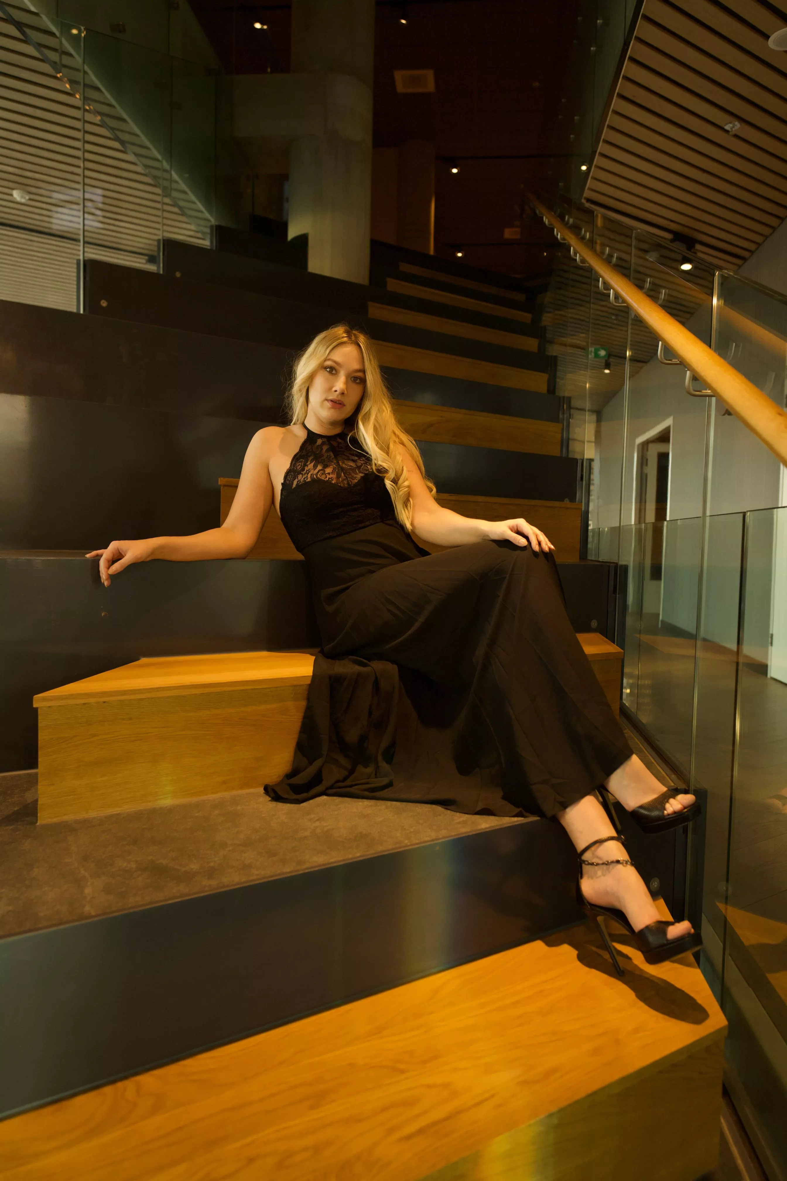 Dark look posted by sunshine_0222