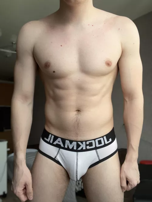 Do you like to touch the bulge? by ladisexyboy