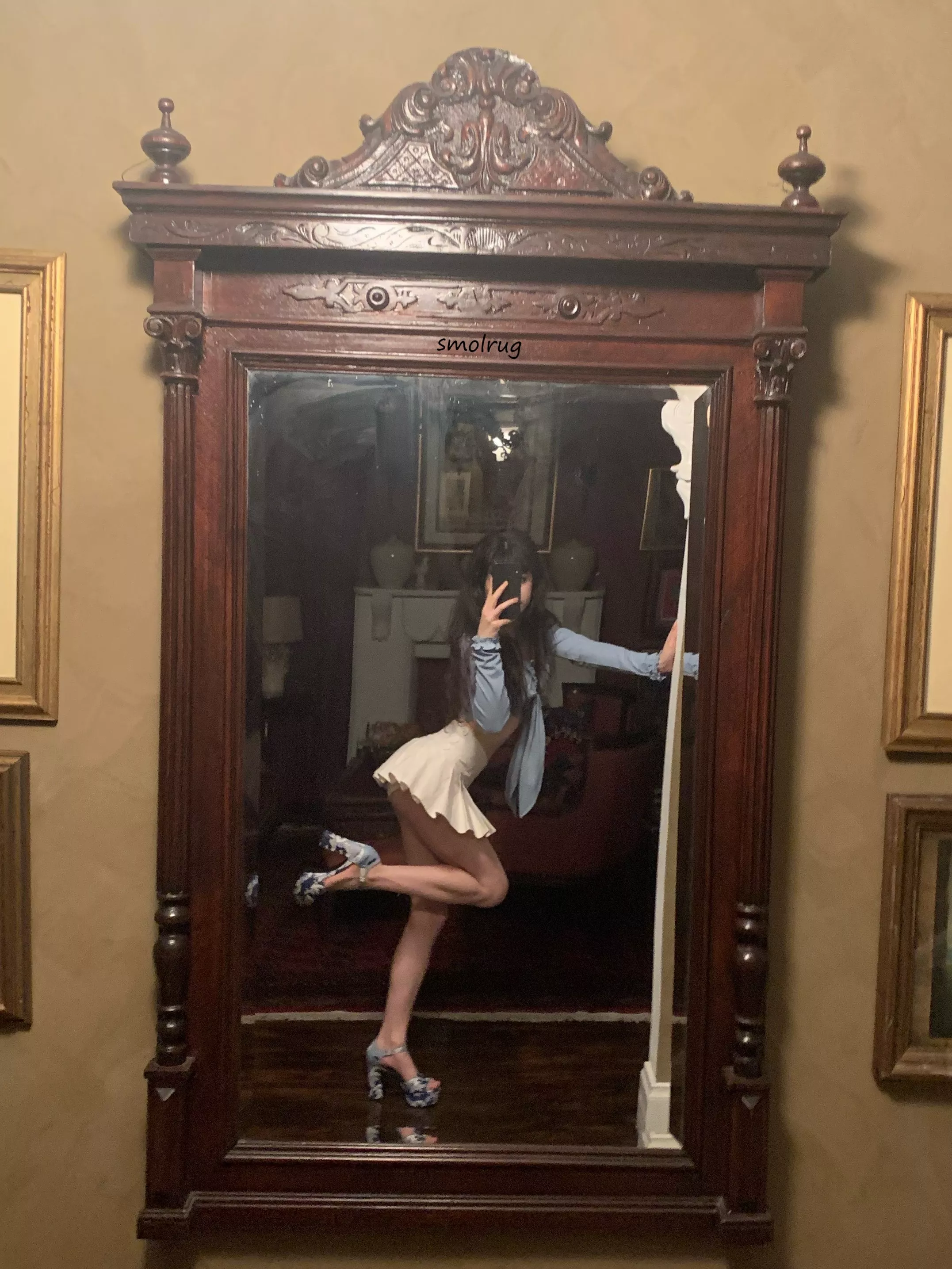 first date outfit, where are u taking me?? :)) 💙18f posted by smolrug