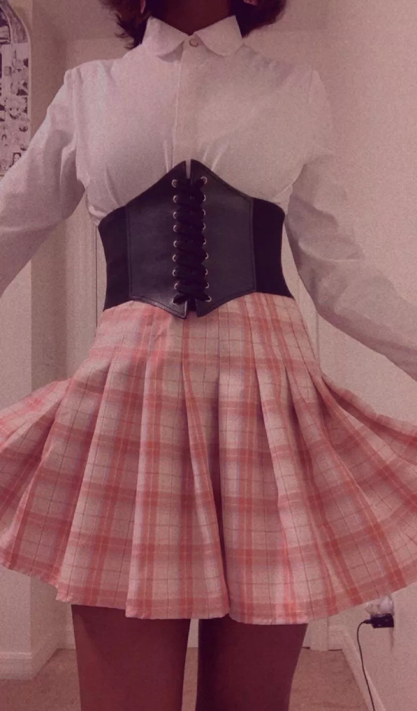 GM 😇 posted by hanime_ecchi