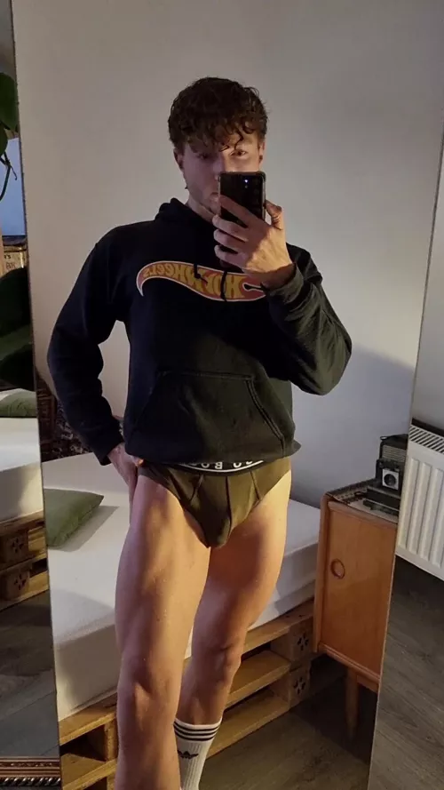 Good for showing legs? :) by evdwfitness