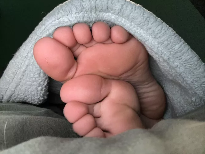 Goodnight by selenasnow00