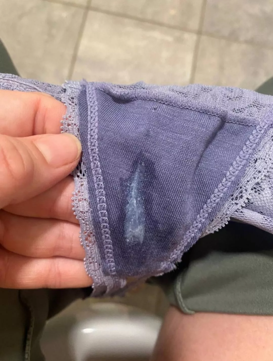 Guys at the gym got me excited!!! posted by AnonymousKitty69