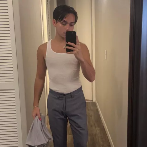 Happy weekend!! What’s everyone up to? by Historical-Ad792