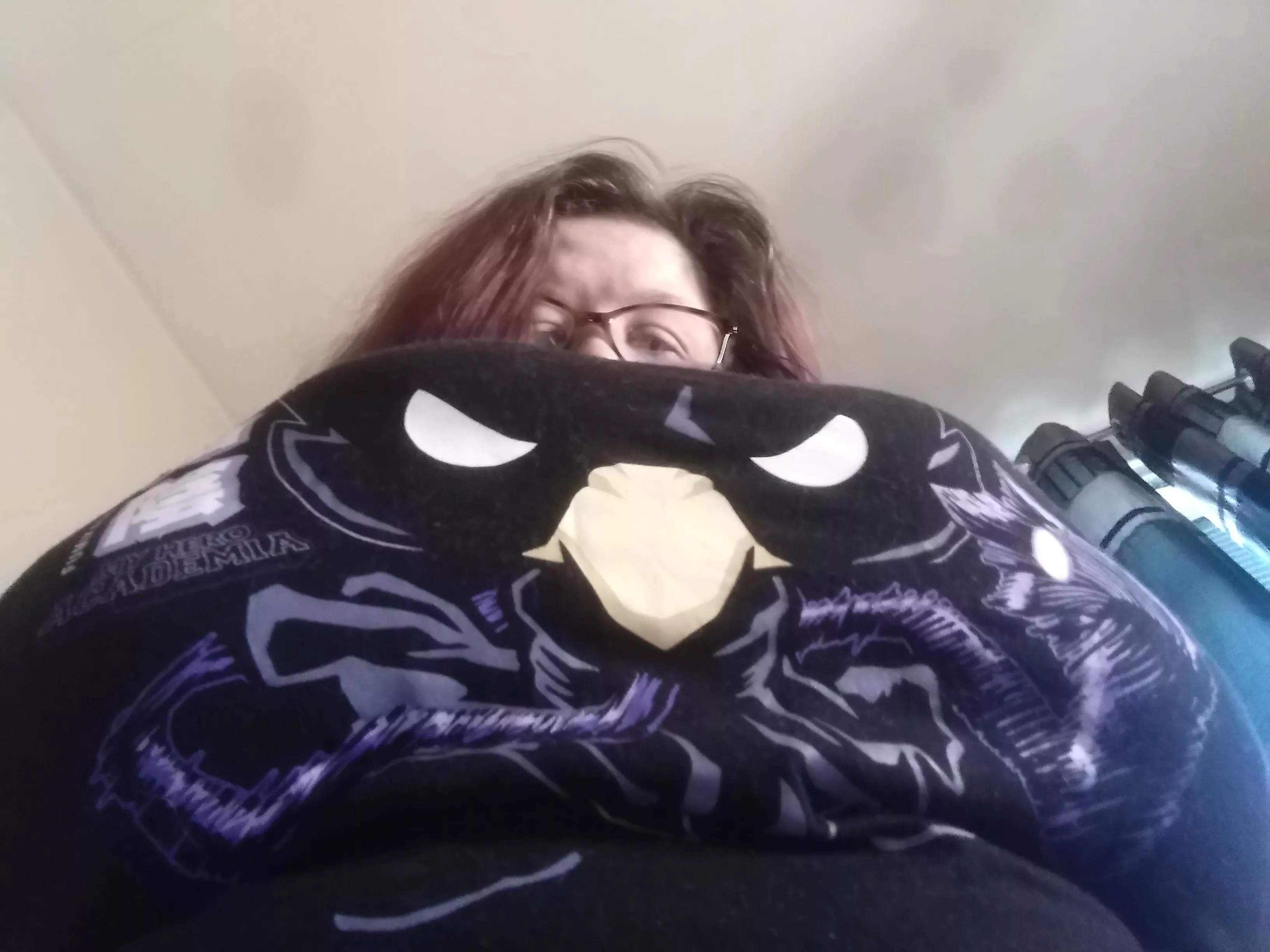 hello down there! posted by Hollow_Insanity