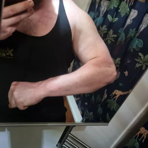 I cleaned my mirror extra extra hard for you, hope you like this one x by Grand_Championship64