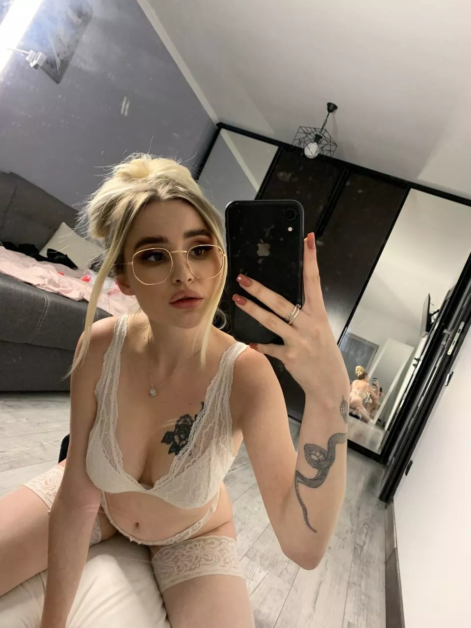 I love the mirror posted by -wildflowerr