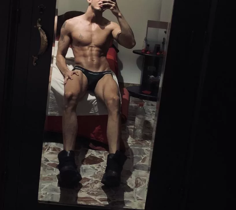 If I had it my way I’ll go around wearing nothing but this 😂🔥 posted by MessyTop23