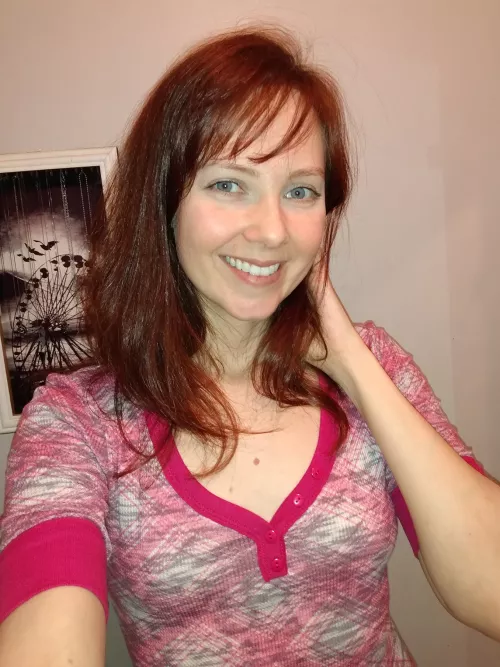 I'm a little disappointed that you can barely tell I'm not wearing a bra... by sipofbrandy1