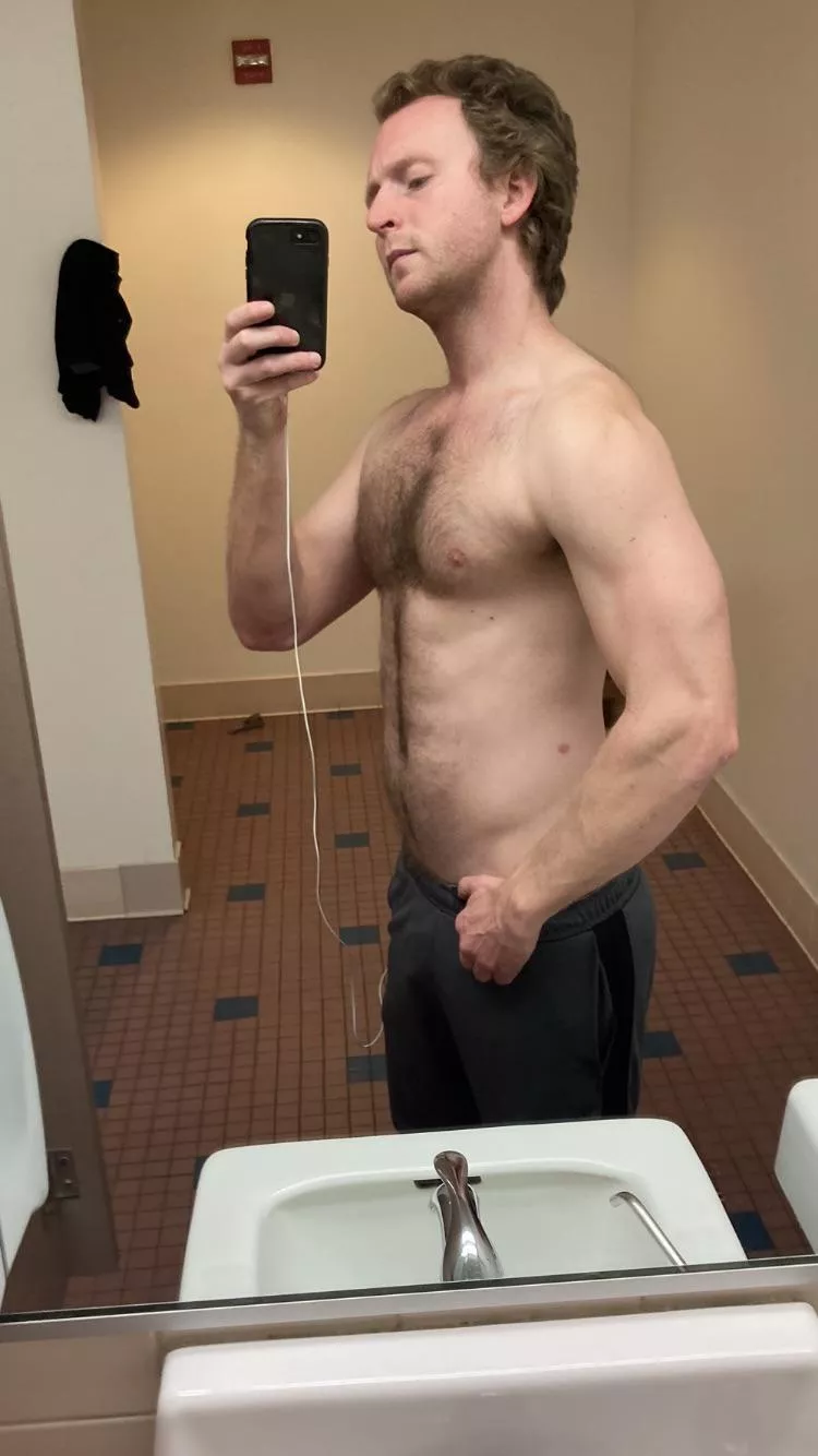 (M)y arms were just looking crazy to me after OHP day today posted by ExcellentOption2805