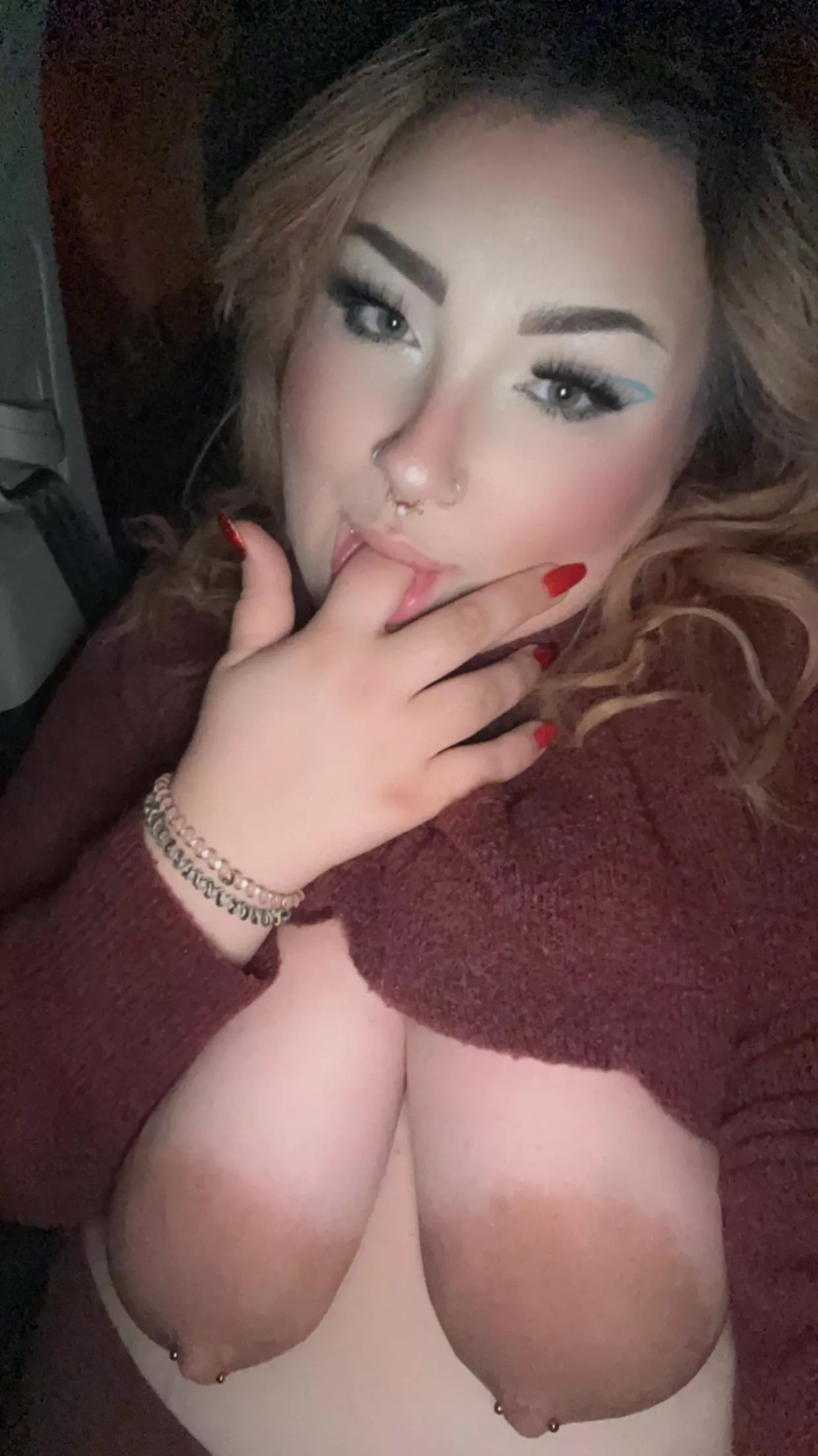 On my to dinner, but I'm going to need dessert 😋😏 posted by samifrost