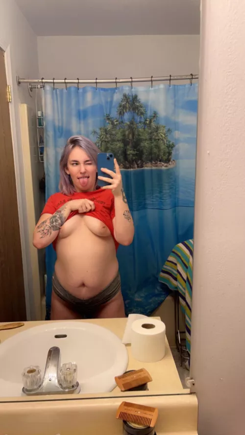 Play with them🥺 by Jayann_kyotio