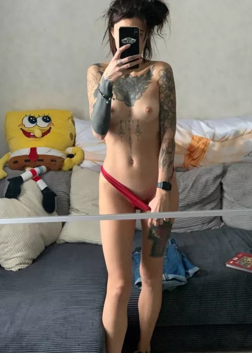 Small girls sometimes dream of big sizes 😏 by Gloria_Rivera