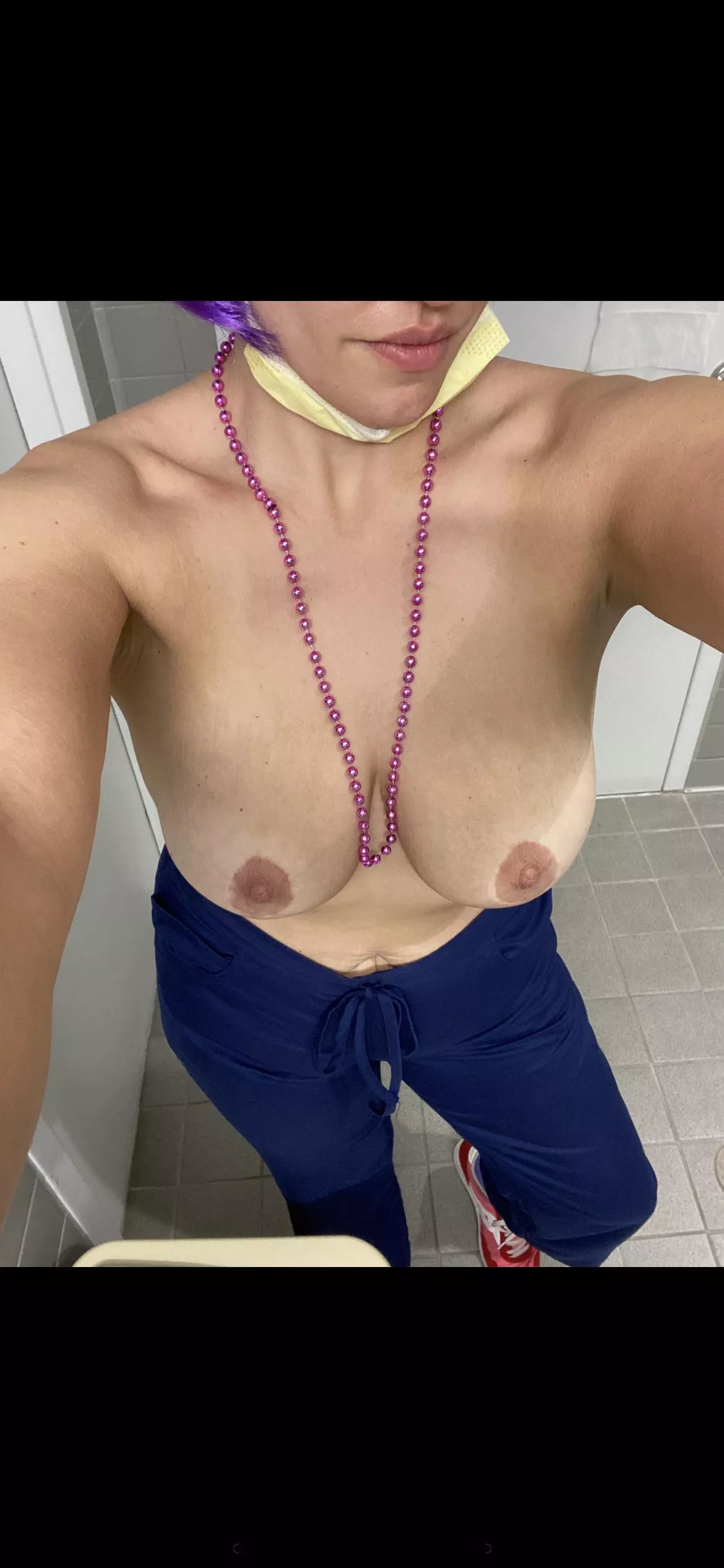 This nurse loves Mardi Gras posted by naturalmombodyxxx