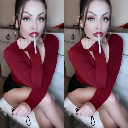 Always smoking by Trinakisses