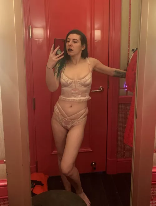 Baby pink Vday look by sirenskiss3